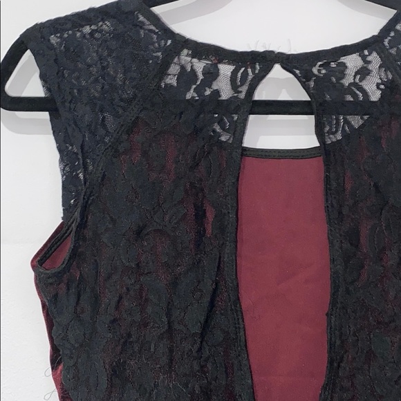 Velvet Lace Top - Picture 4 of 5